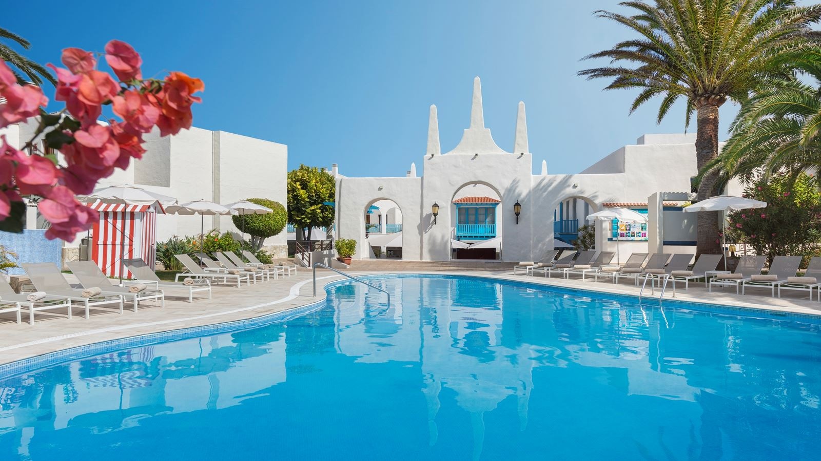 pools-outdoor-pool
