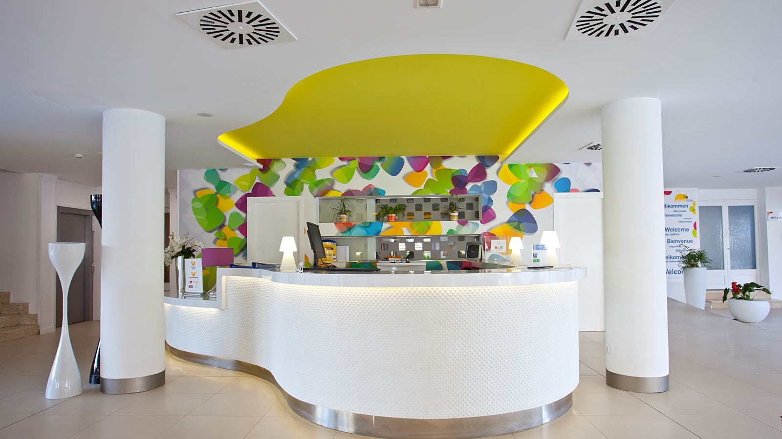 bars-sea-view-bar