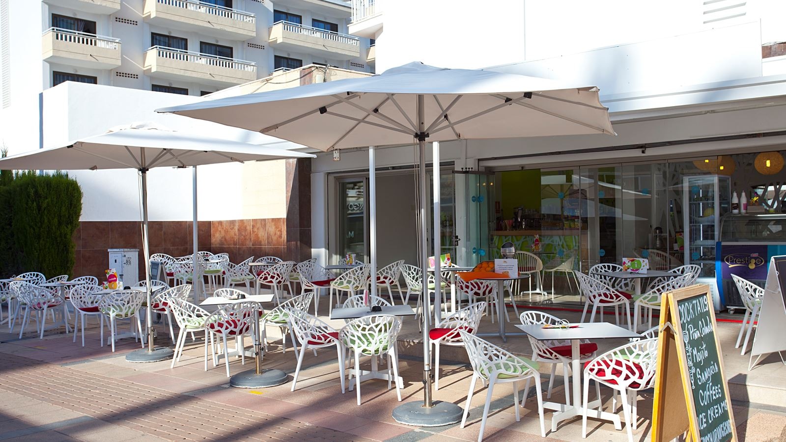 bars-cafeteria