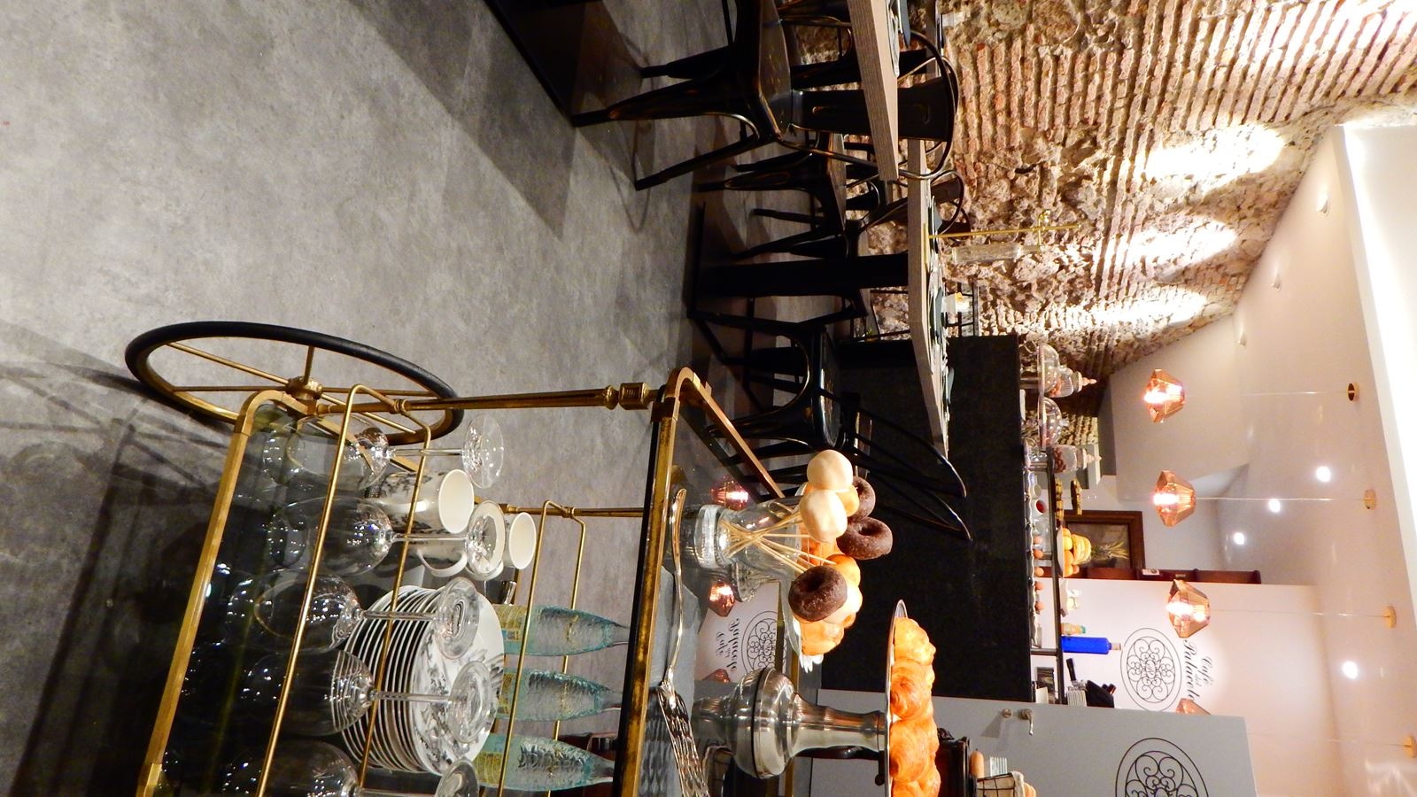 restaurants-restaurants