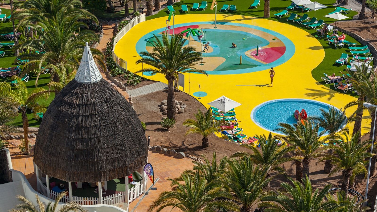 pools-outdoor-childrens-pool