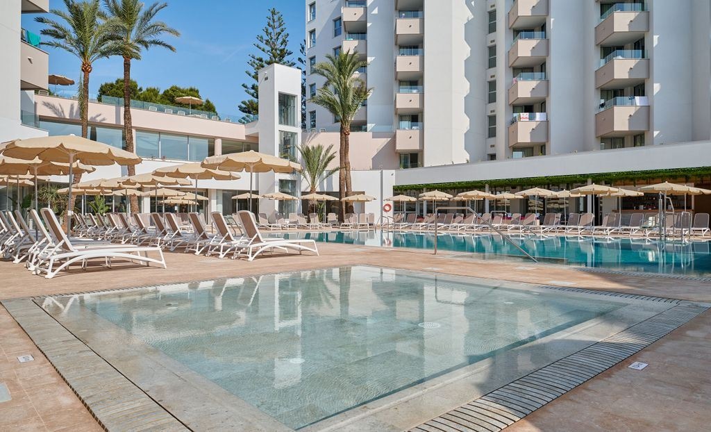 pools-outdoor-childrens-pool