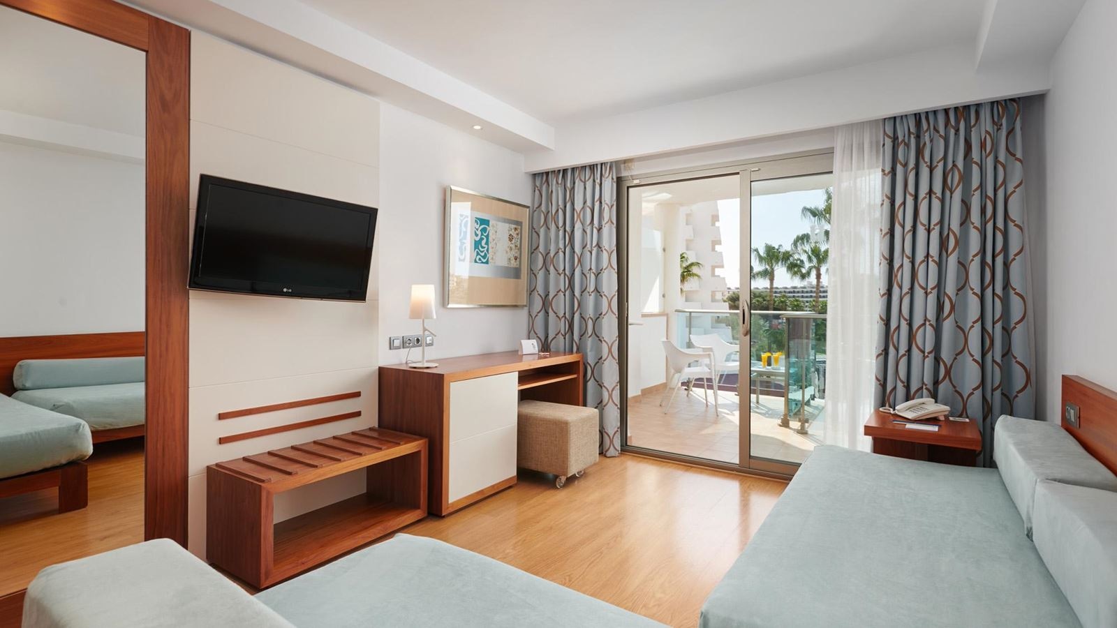 rooms-apartment-one-bedroom