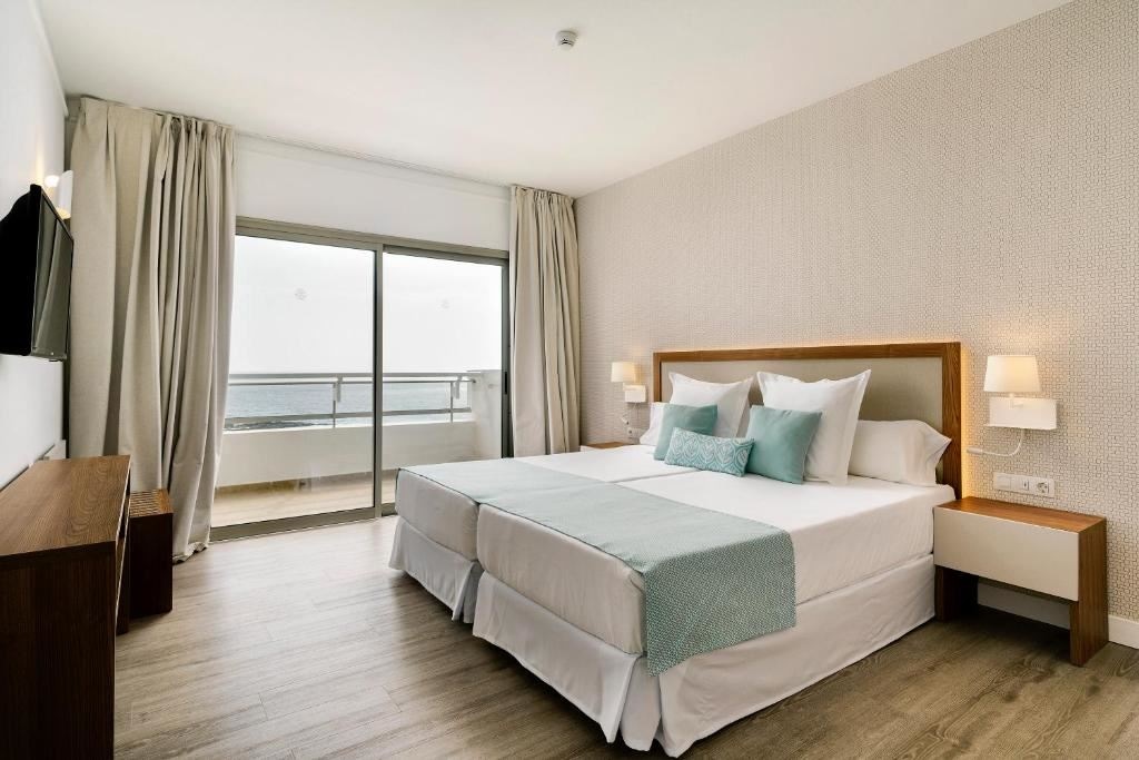 rooms-my-favorite-club-suite-ocean-view
