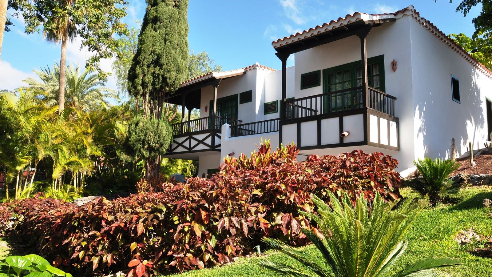 rooms-dbl-oasis-garden-view