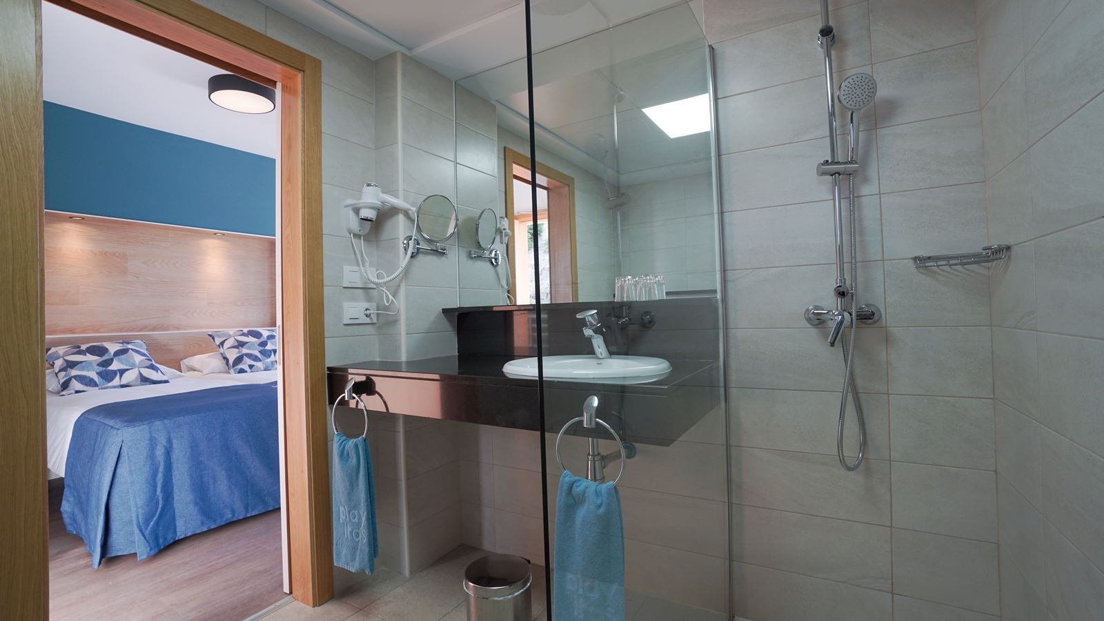 rooms-double-standard-room
