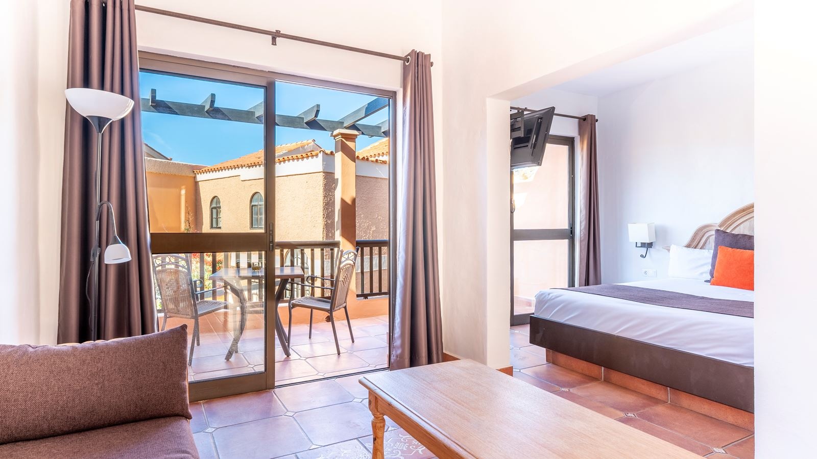 rooms-comfort-room