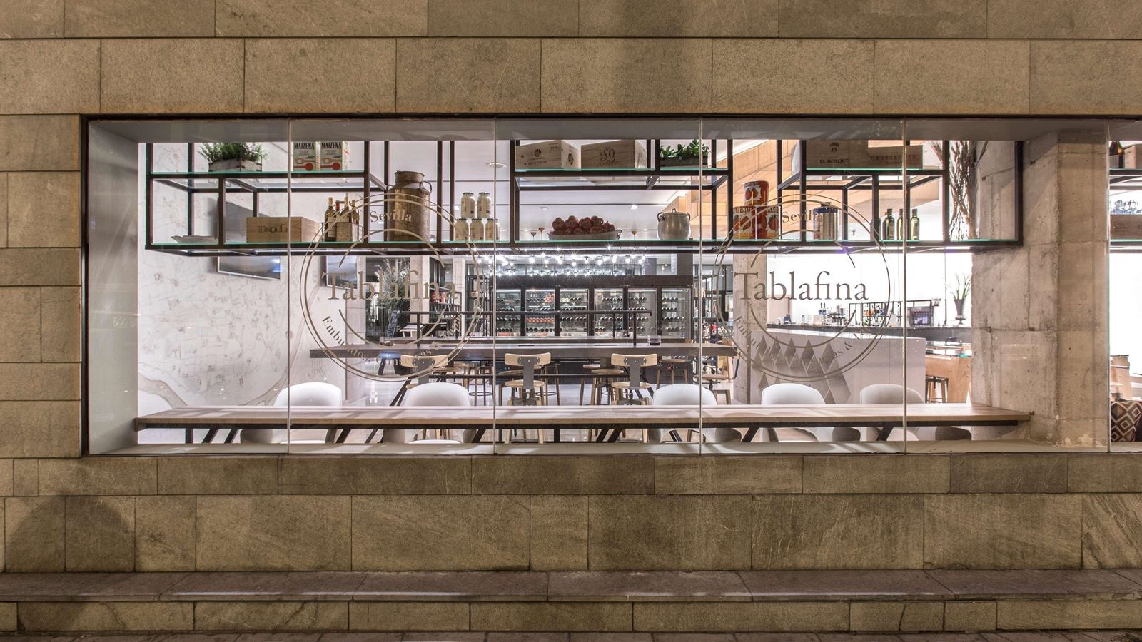 restaurants-restaurants