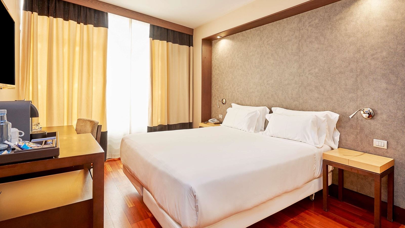 rooms-family-room-connecting-room