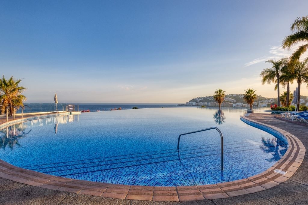 pools-pools