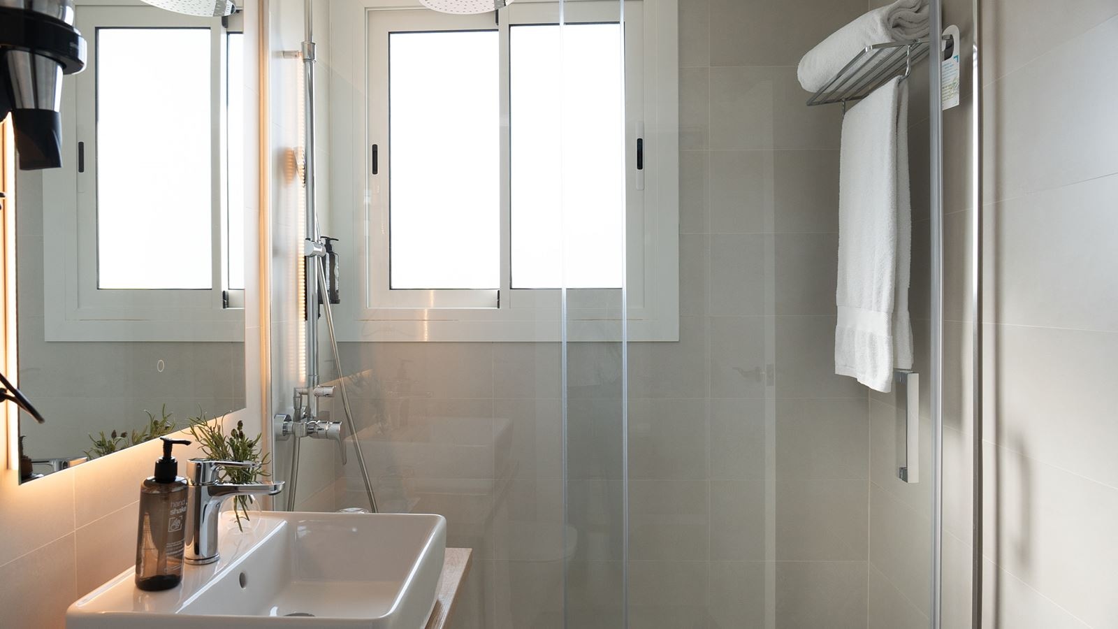 rooms-double-room