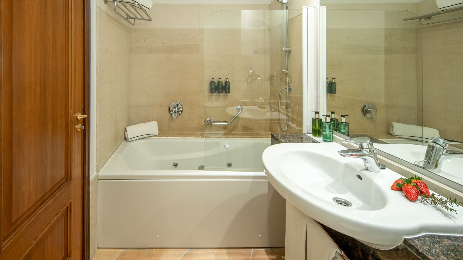rooms-double-room