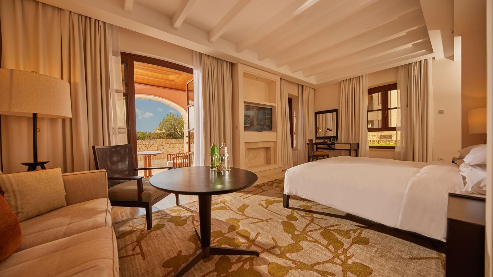 rooms-grand-deluxe