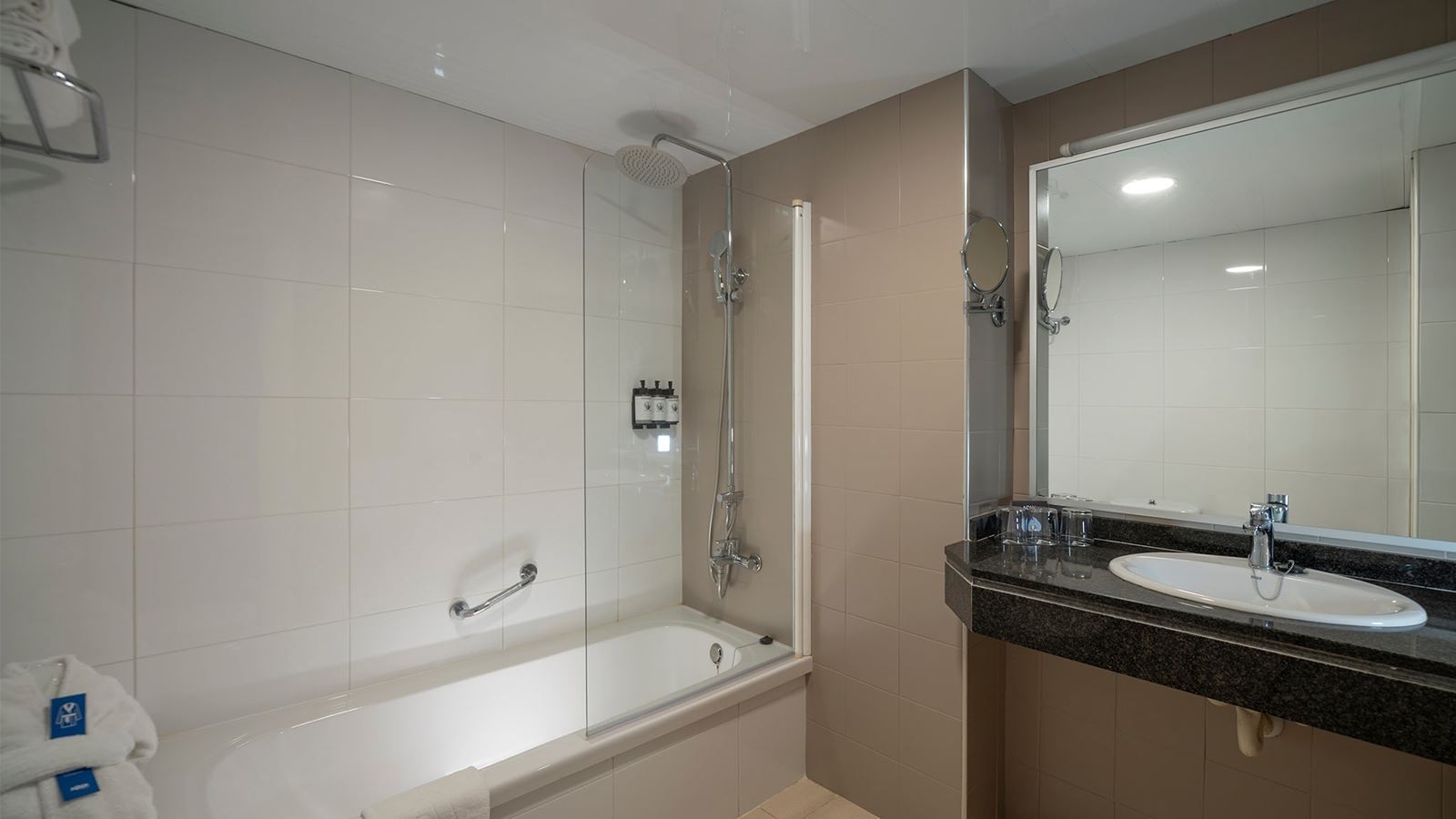 rooms-junior-suite