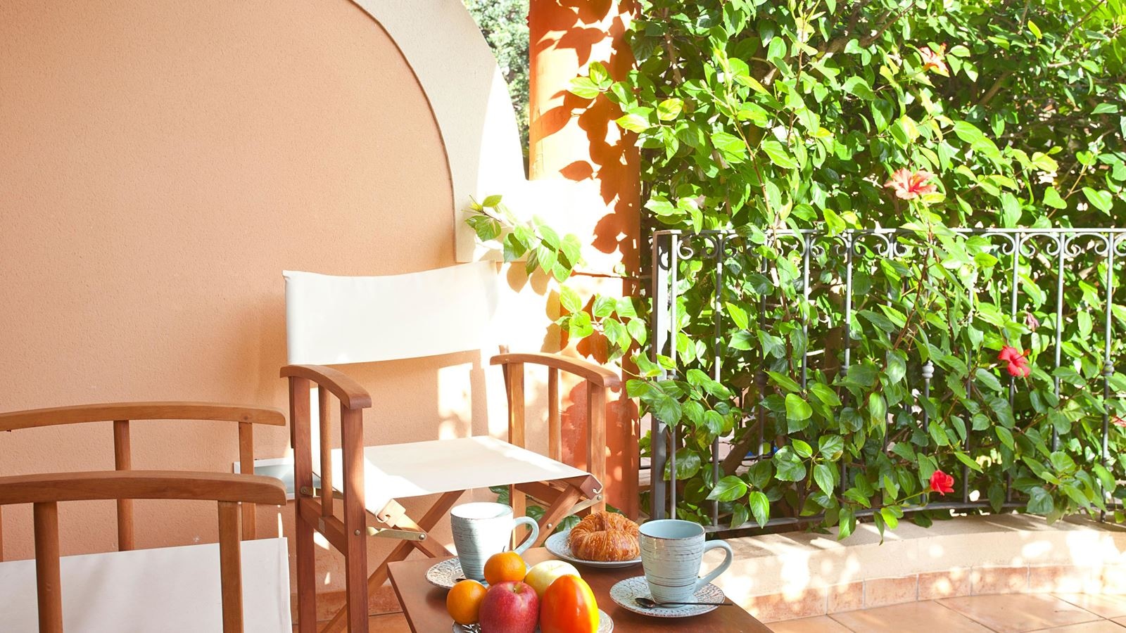 restaurants-restaurant