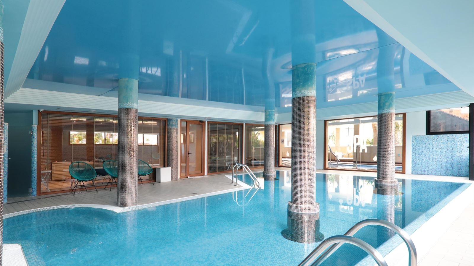 pools-indoor-pool