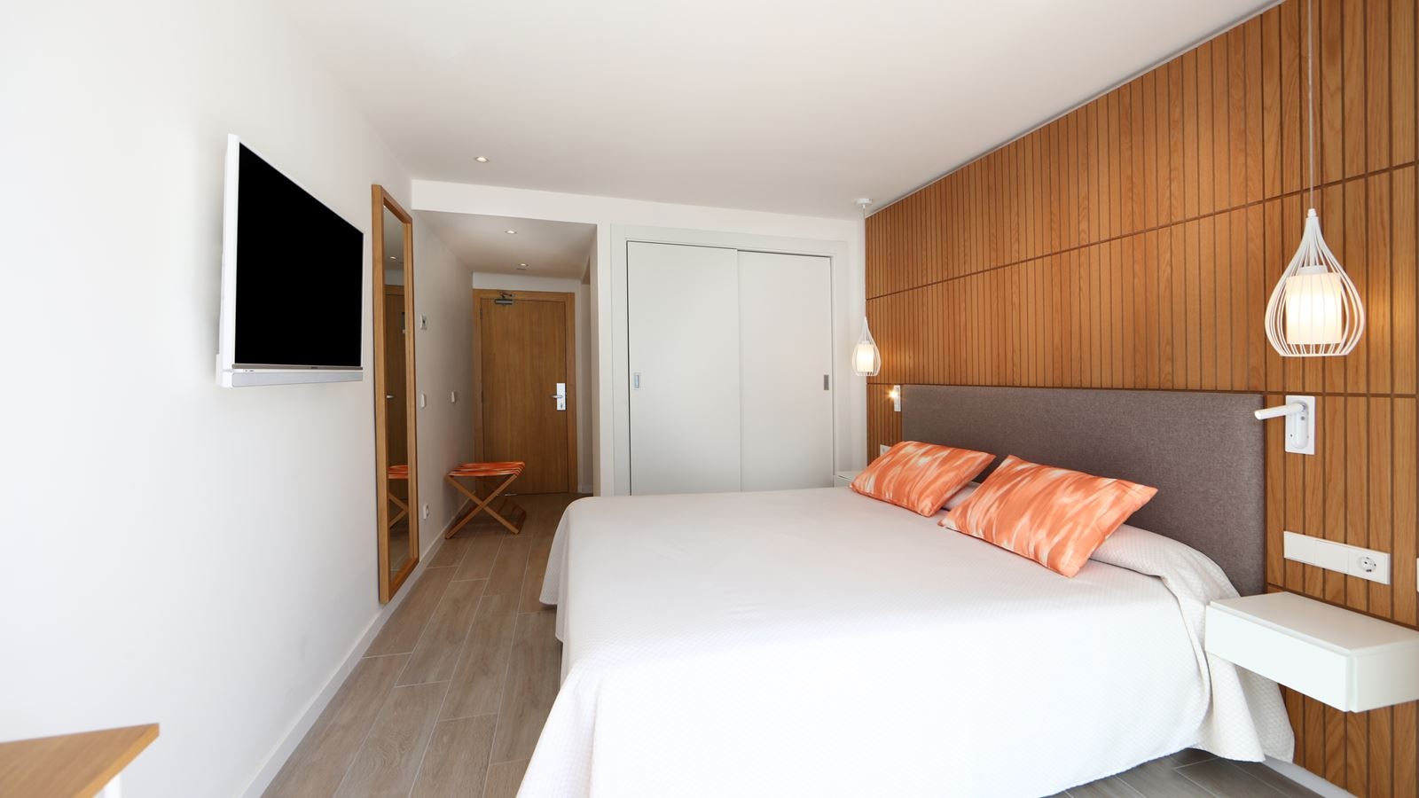 rooms-double-room