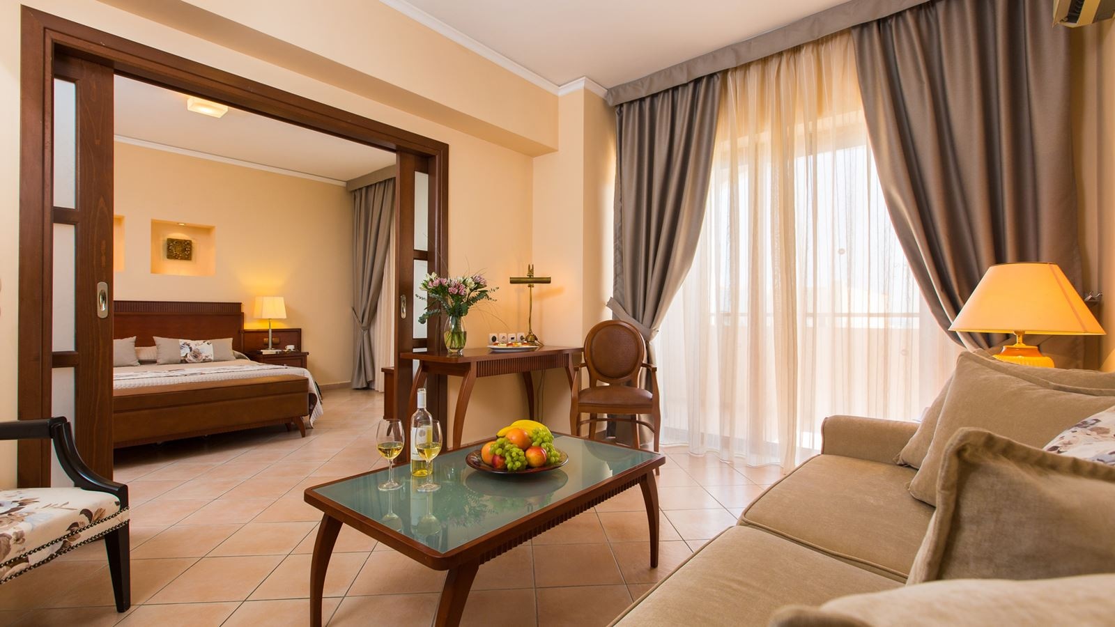 rooms-suite