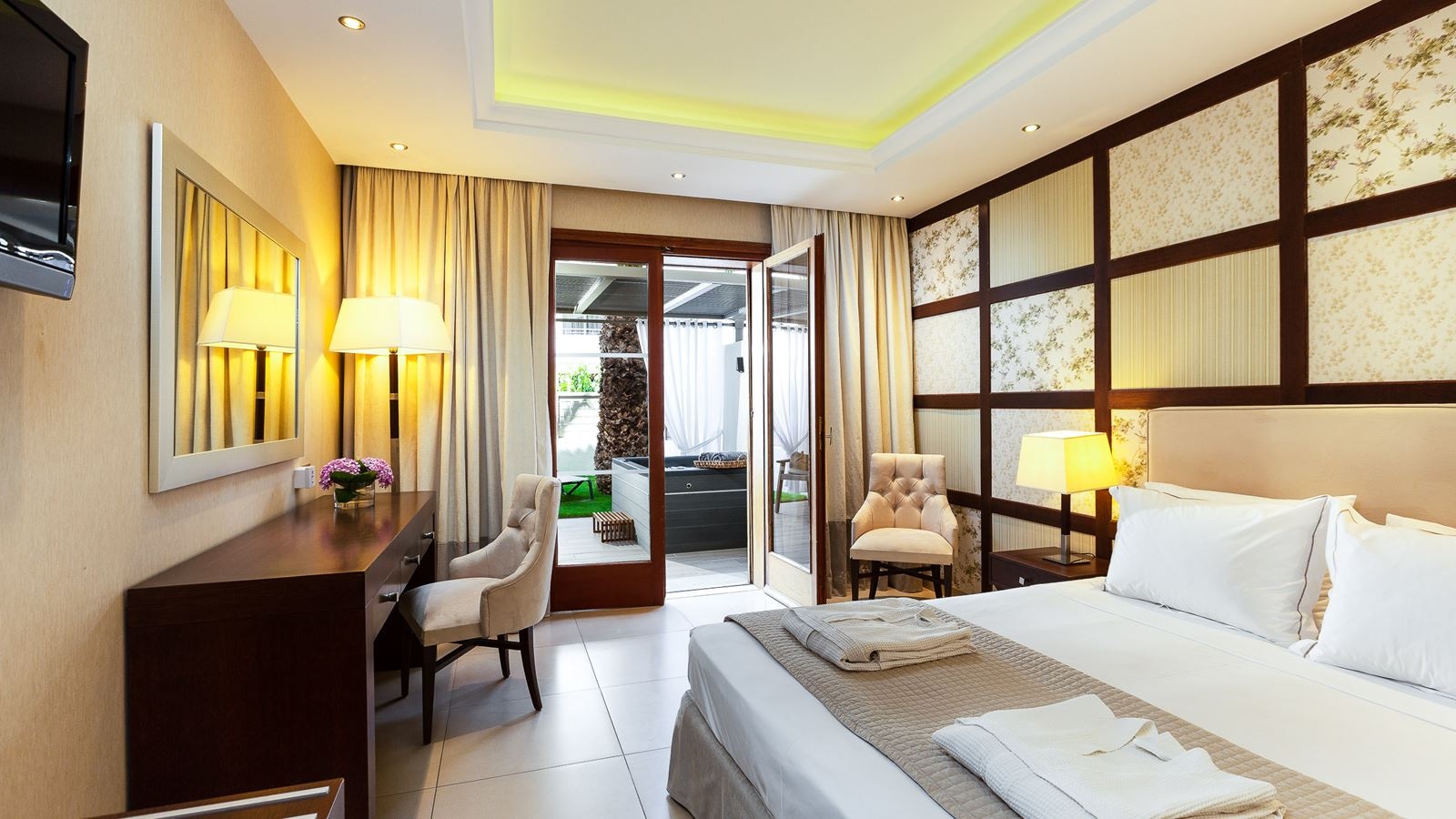 rooms-superior-room-with-jacuzzi