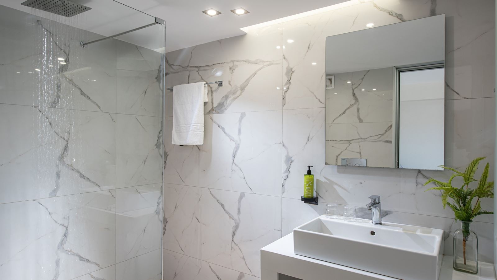 rooms-family-room