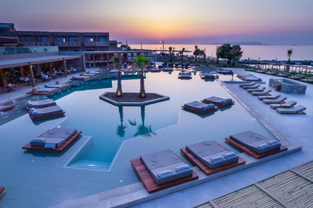 pools-pools