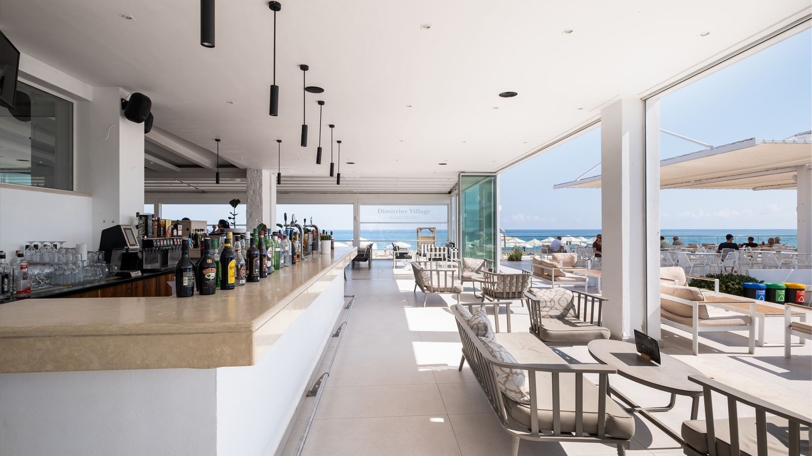 bars-main-bar