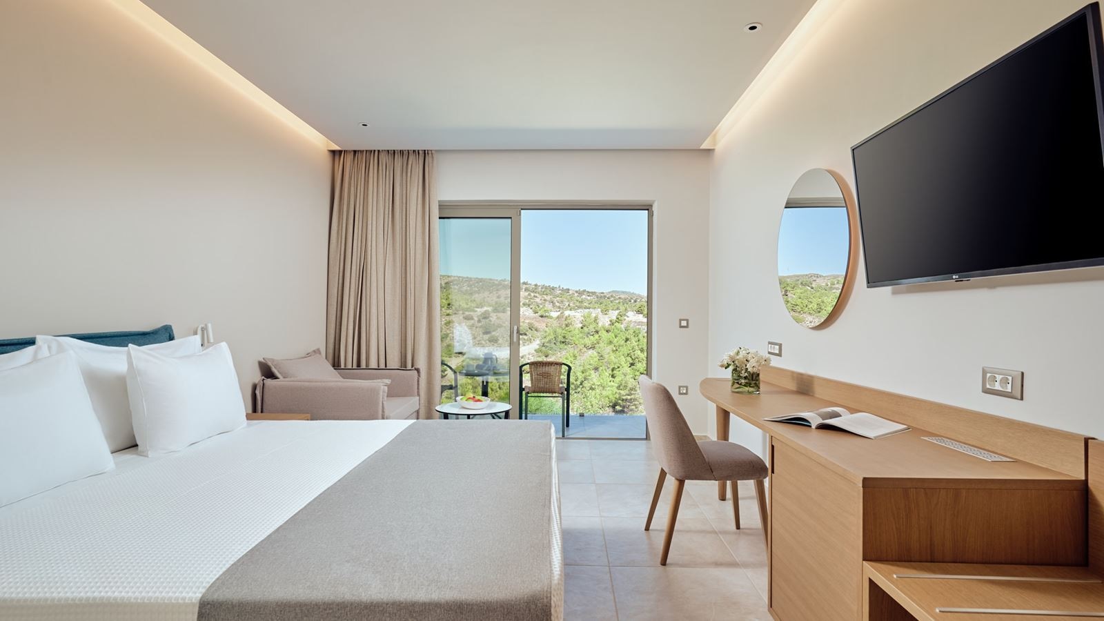 rooms-double-room-mountain-view