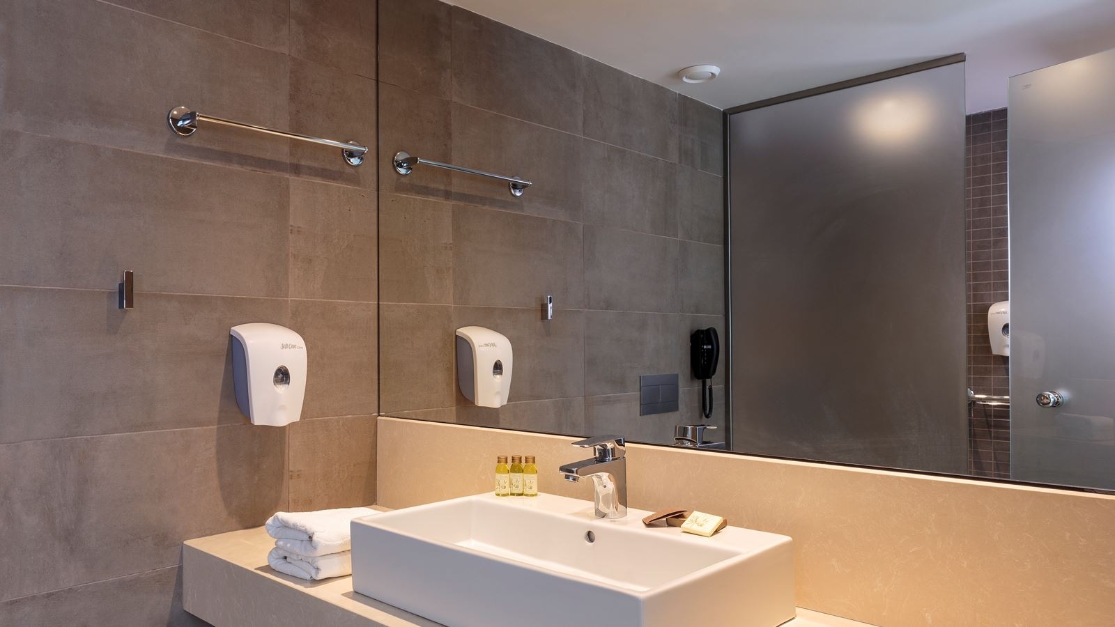 rooms-double-room