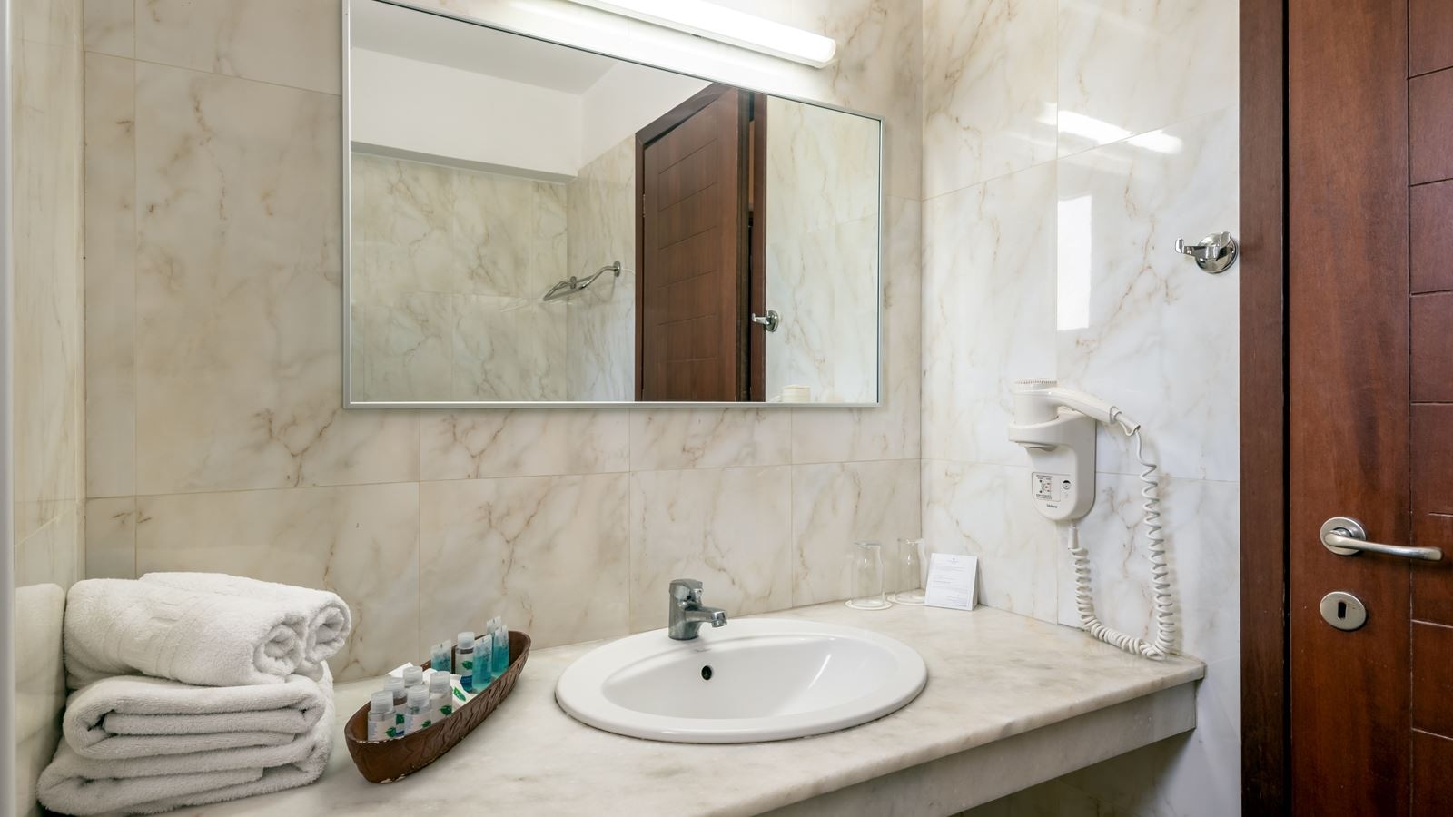 rooms-junior-suite