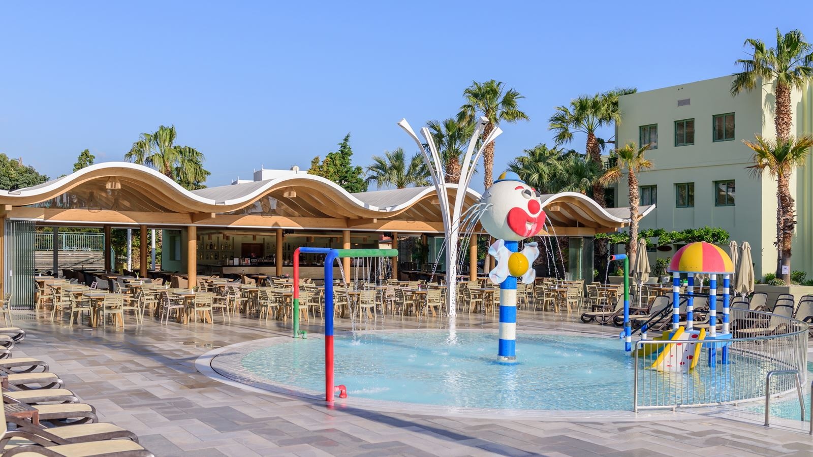pools-outdoor-pool