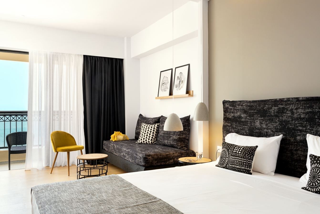 rooms-premium-room