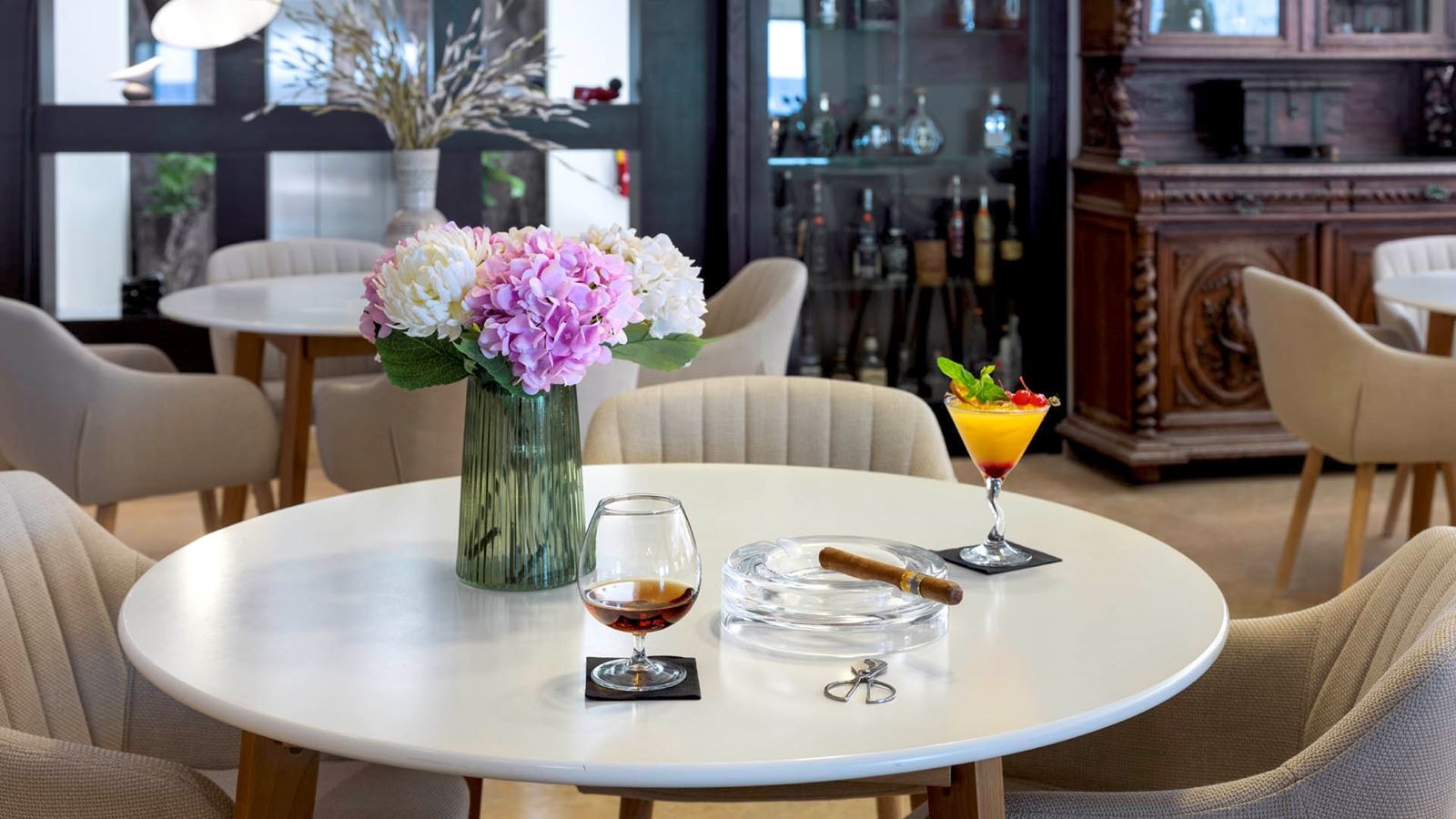 bars-lounge-bar