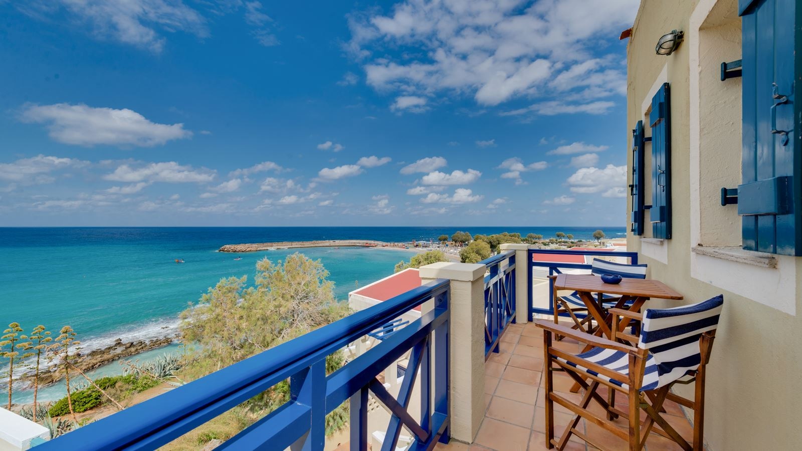 rooms-bungalow-suite-sea-view