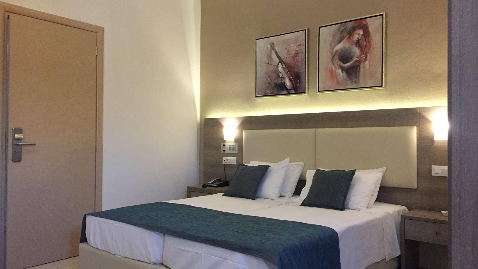rooms-double-room