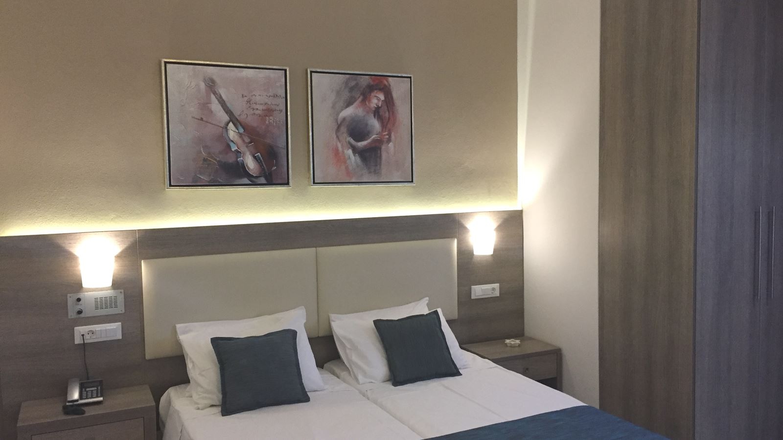 rooms-double-room