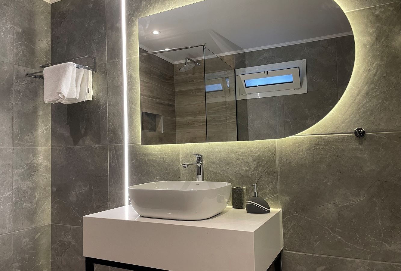 rooms-junion-suite-with-private-swimmingpool