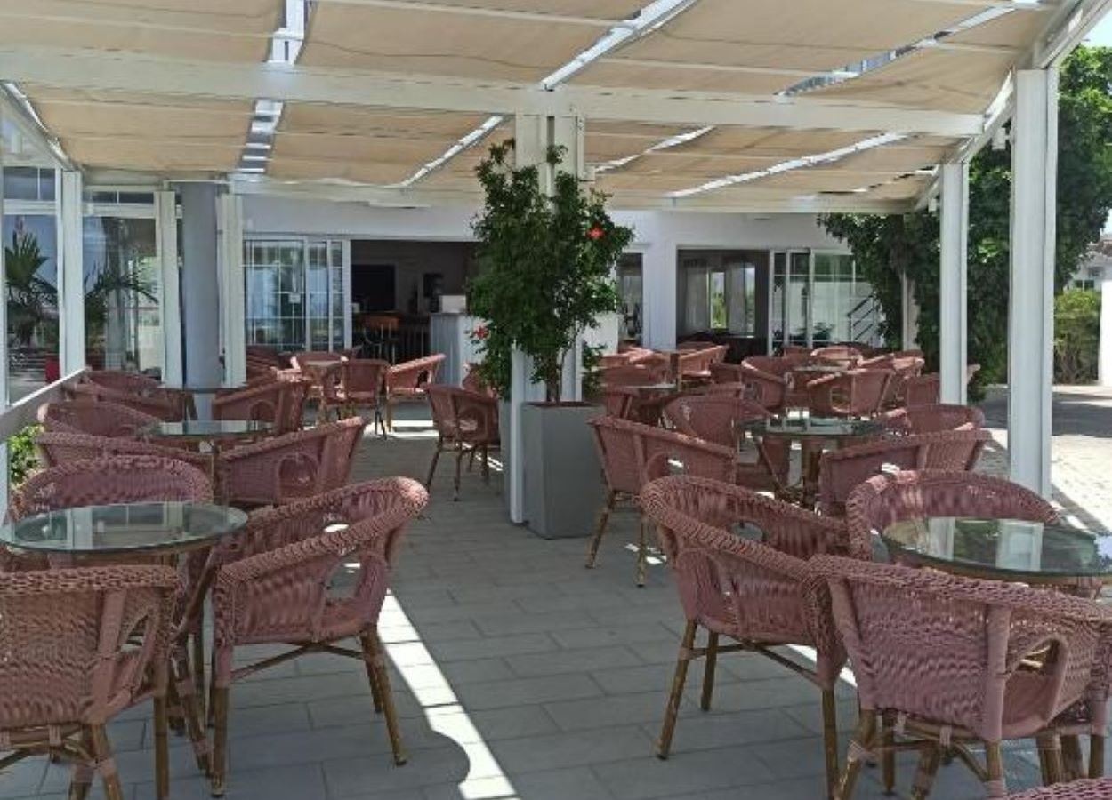 bars-main-bar