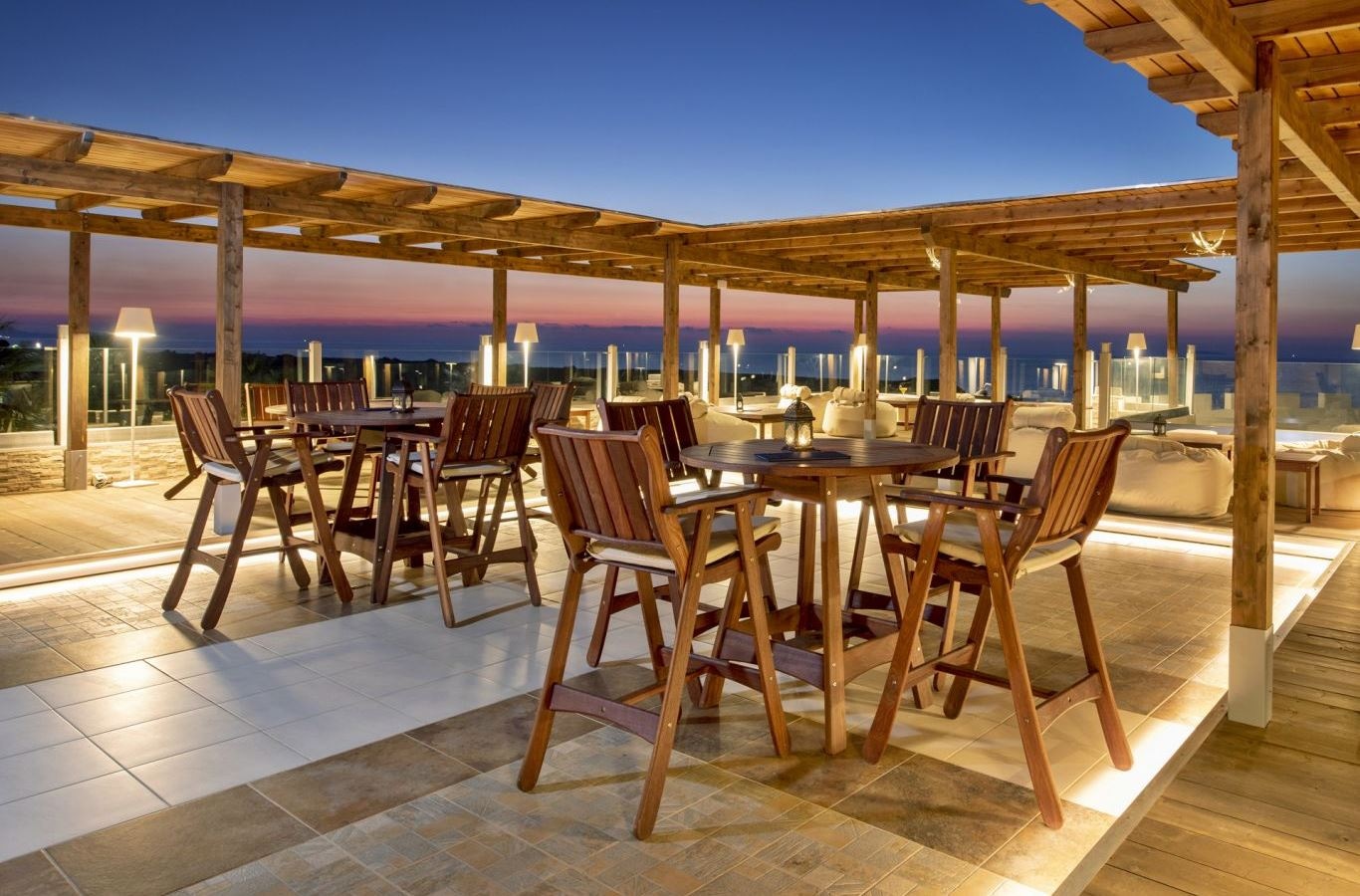 bars-roof-top-bar