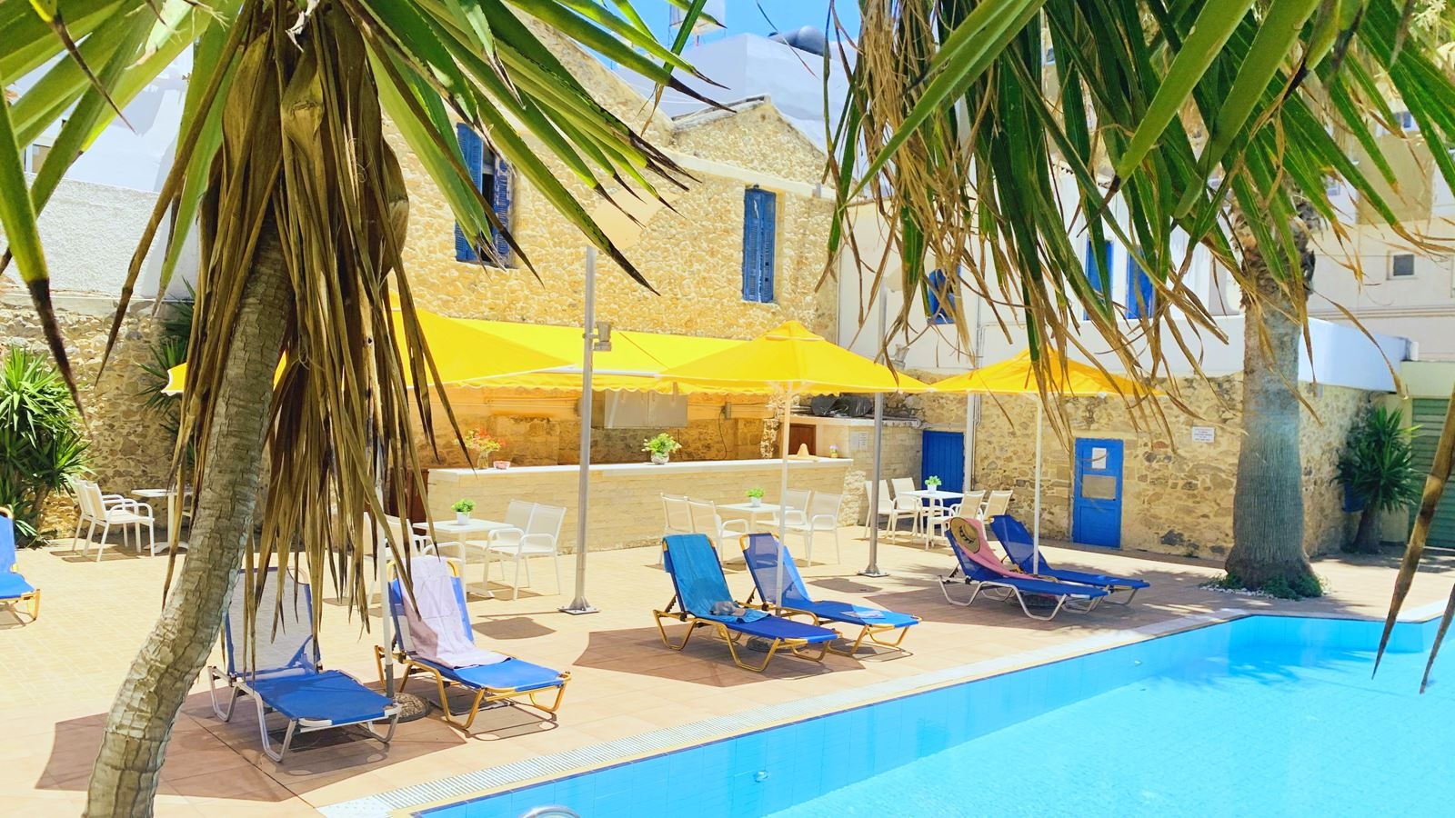 pools-outdoor-pool