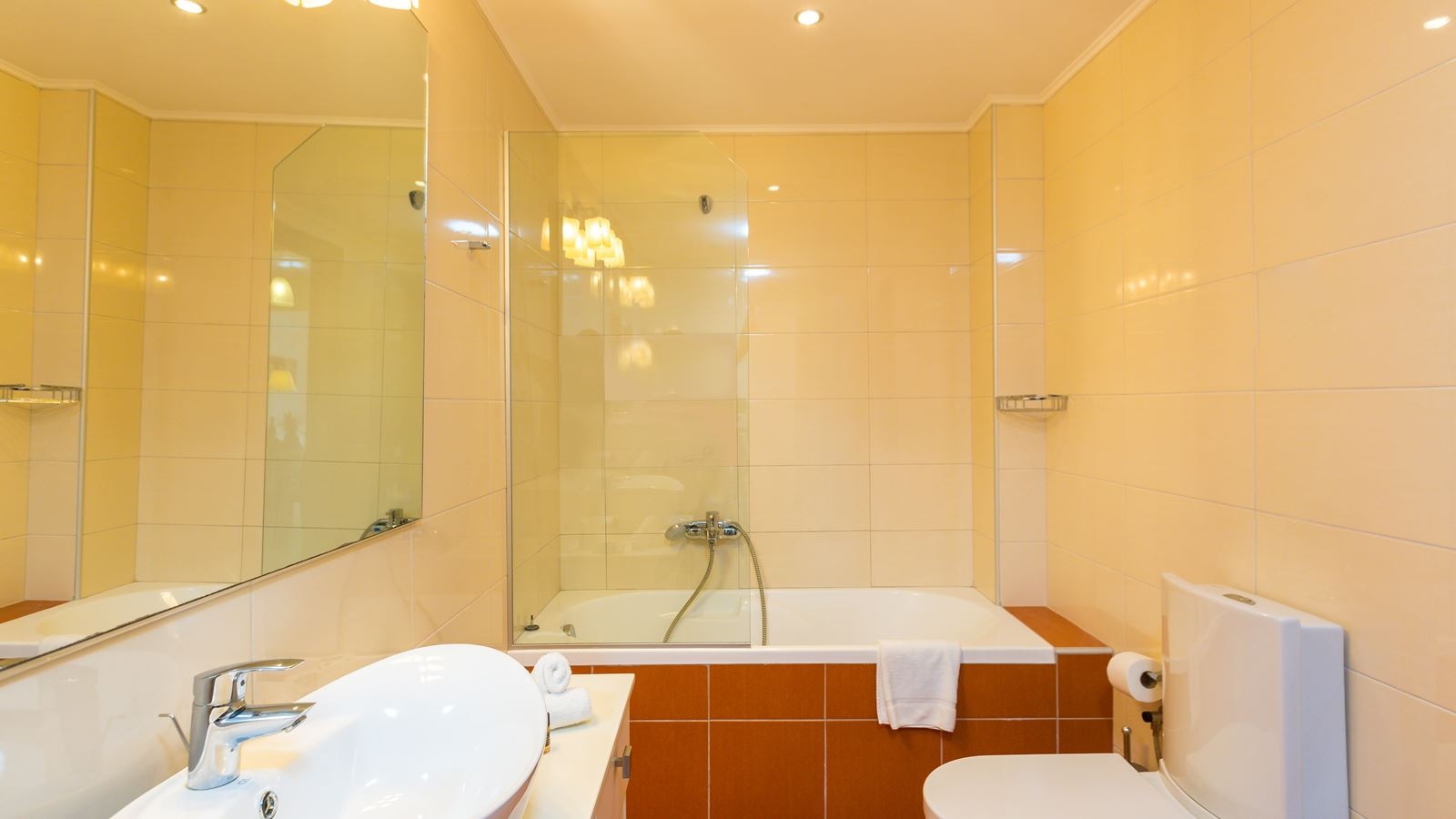 rooms-suite