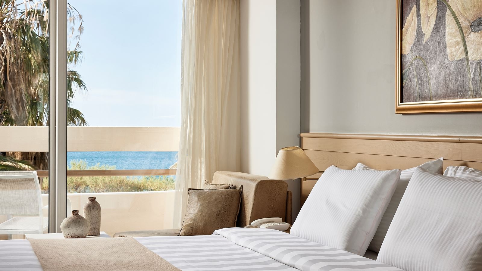 rooms-room-double-seaview-balcony-or-terrace