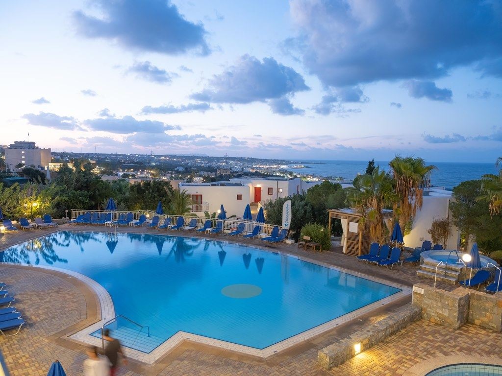 pools-main-building