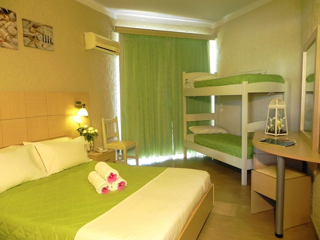 rooms-family-room-open-plan
