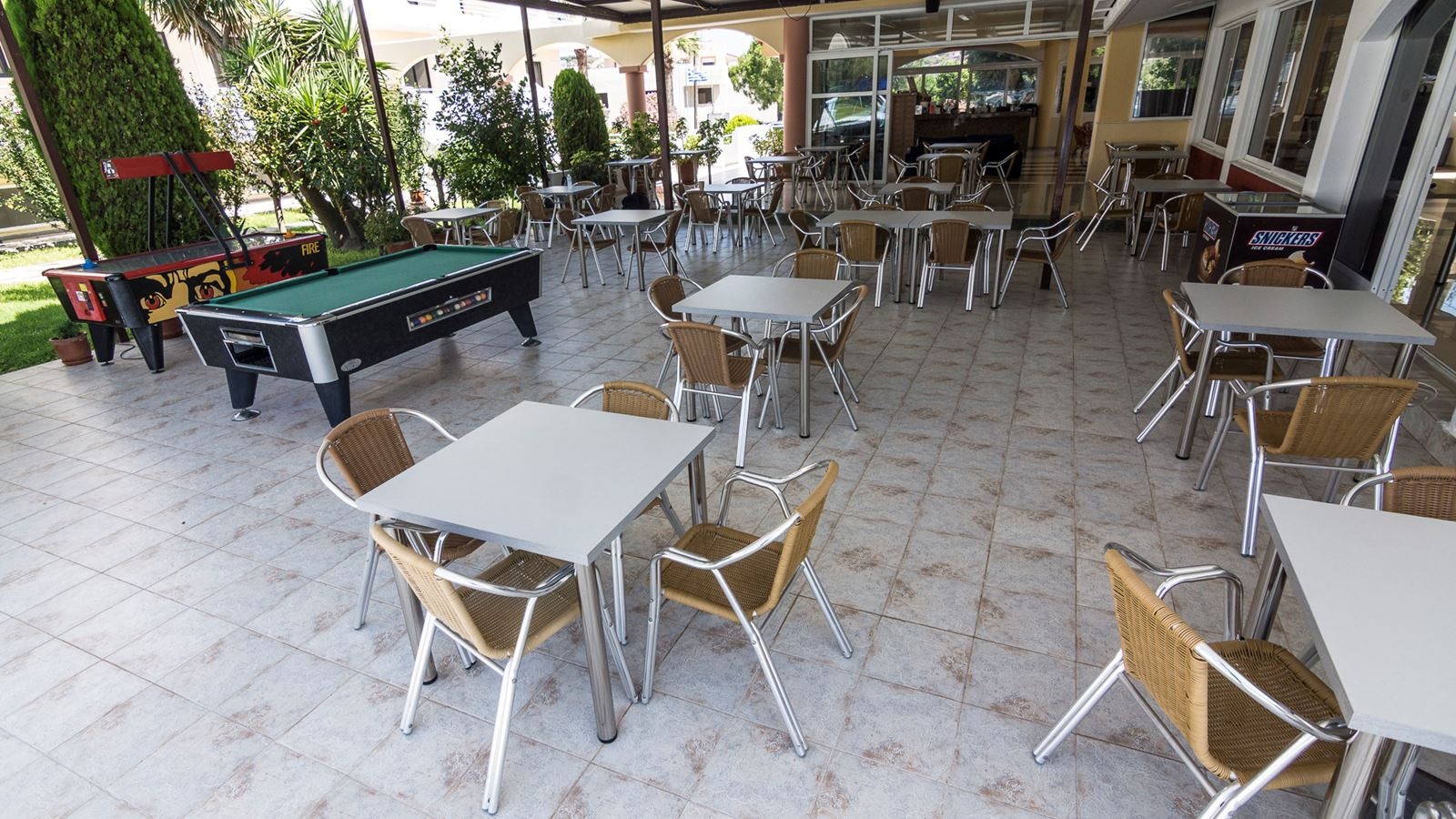restaurants-room-for-breakfast
