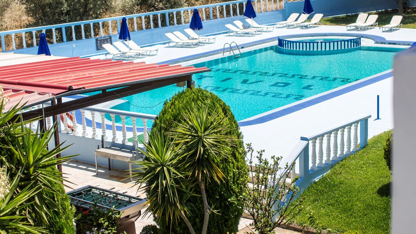 pools-outdoor-pool