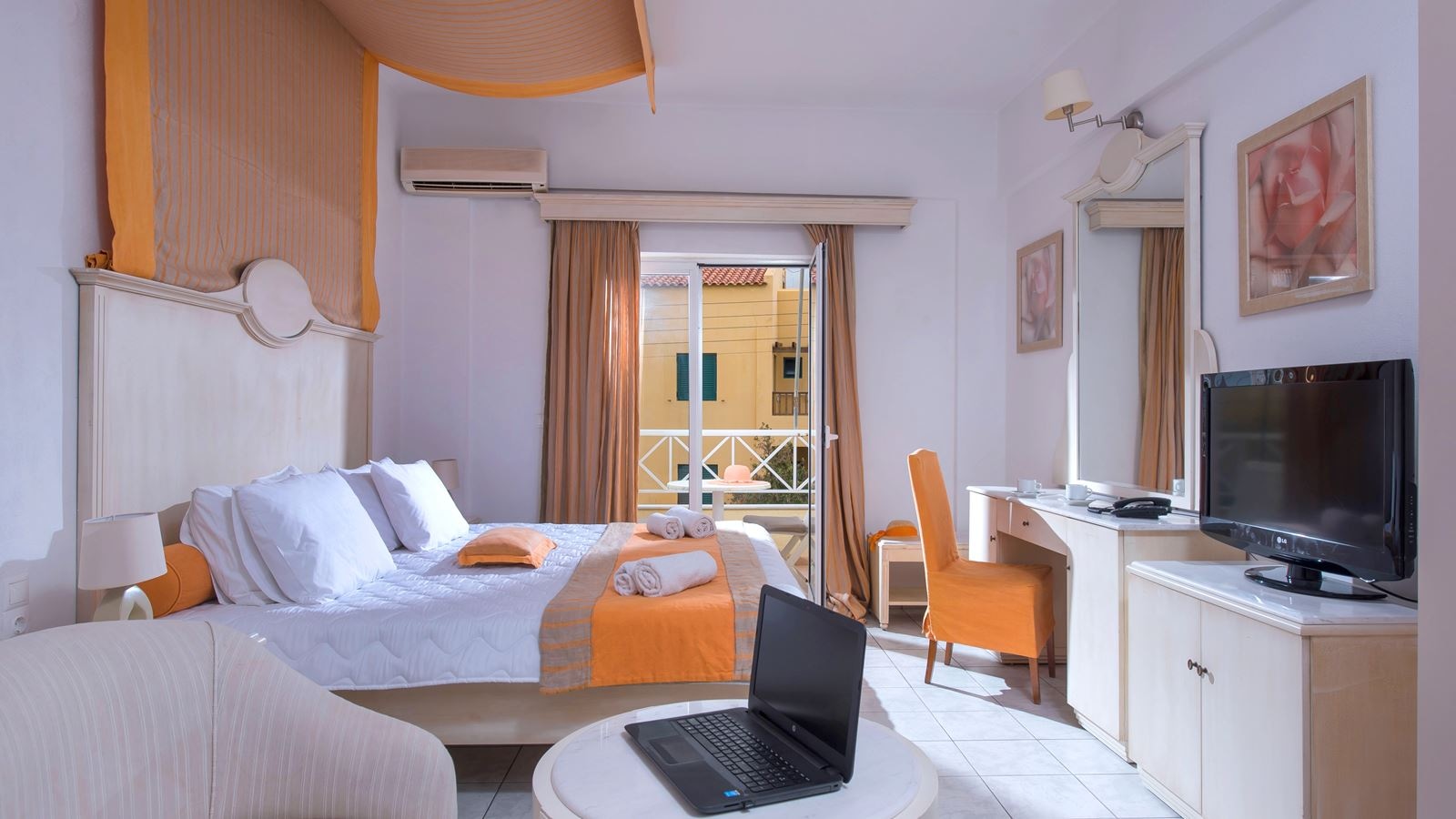 rooms-single-room