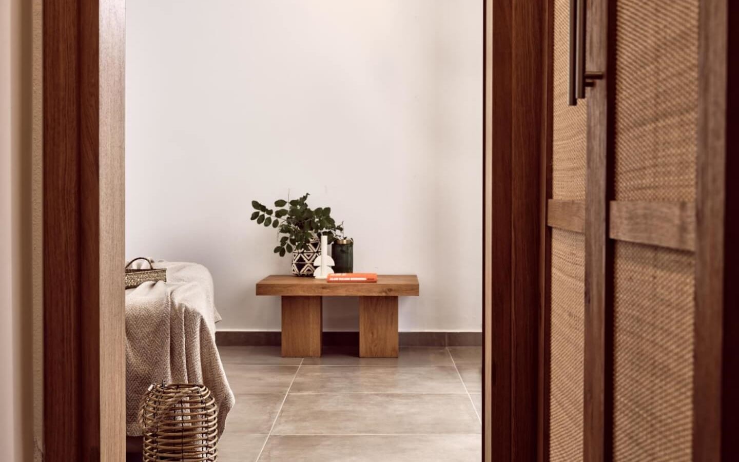 rooms-apartment-superior-garden-view-balcony-or-terrace