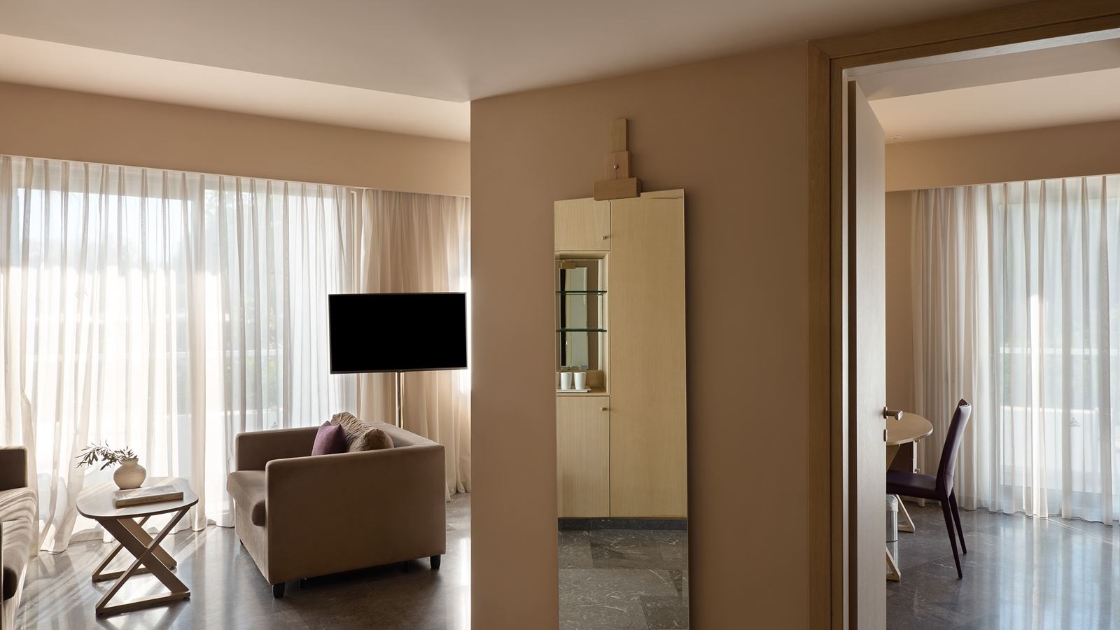 rooms-suite