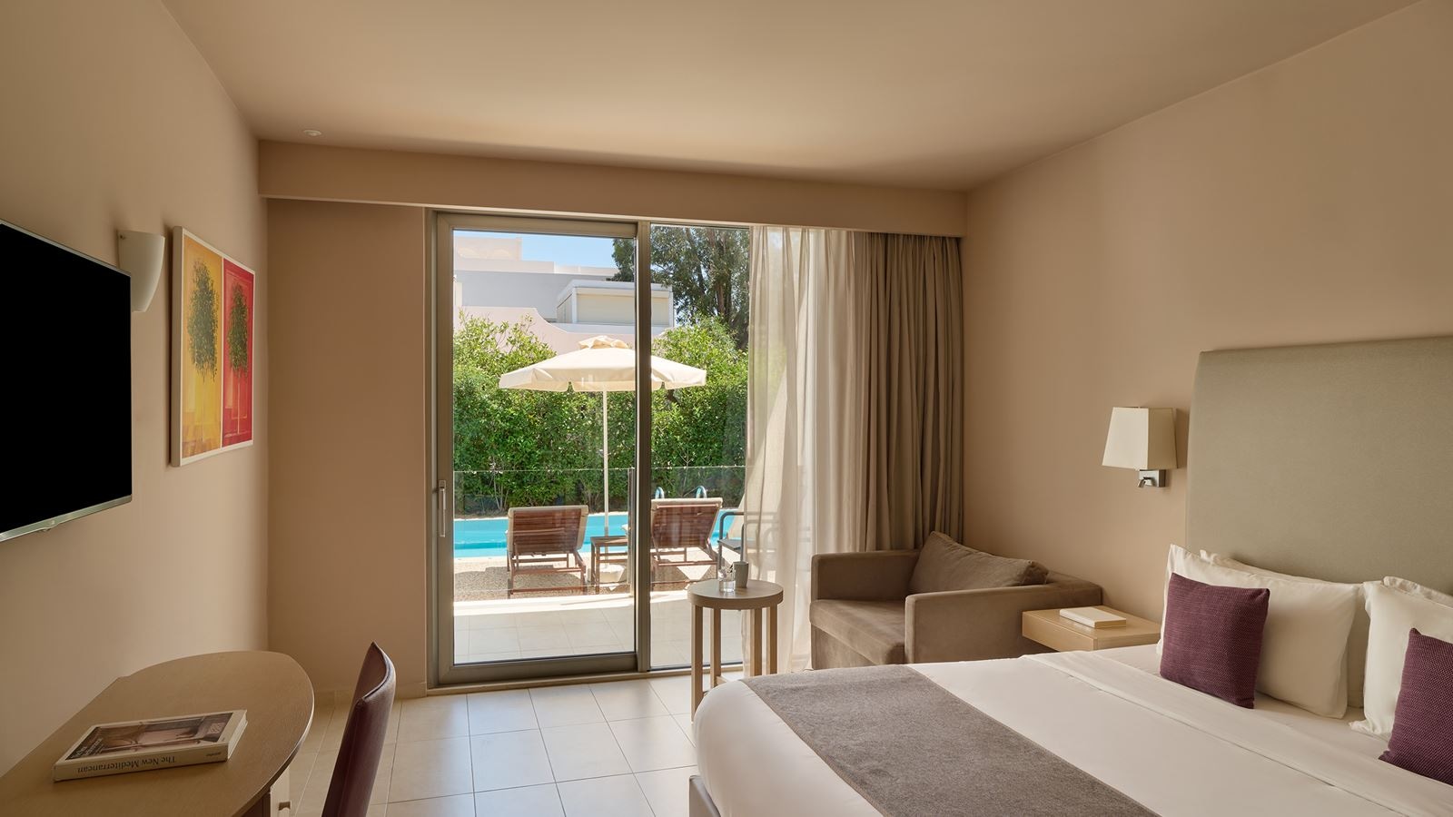 rooms-double-room-swim-up-inland-view