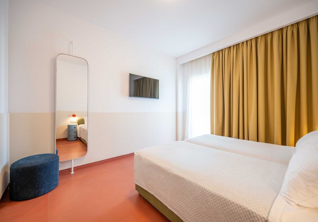 rooms-king-double-garden-view
